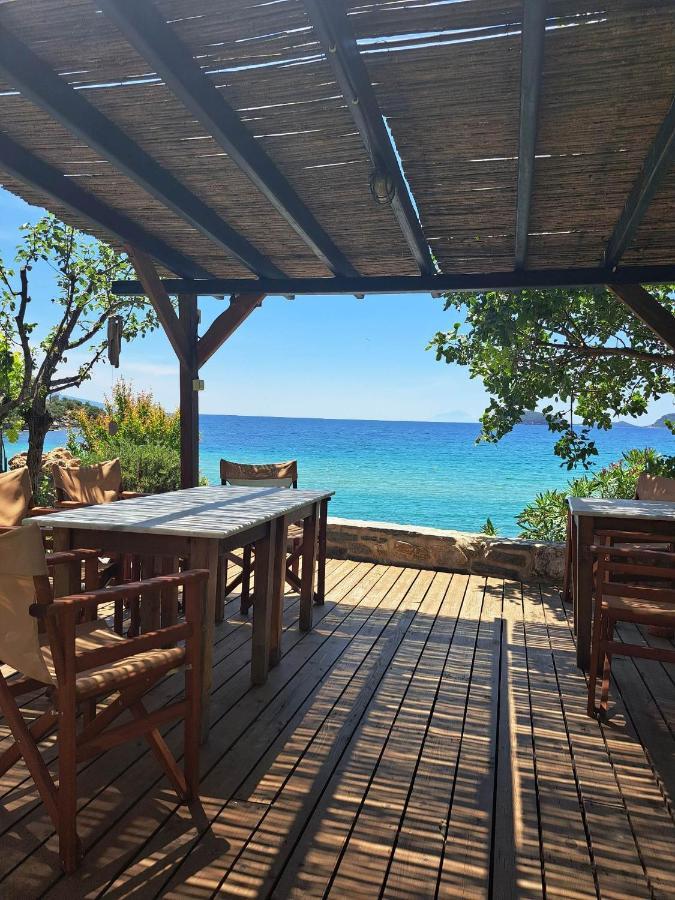Villa La Casa Sul Mare à PalaiónTsiflíkion Extérieur photo