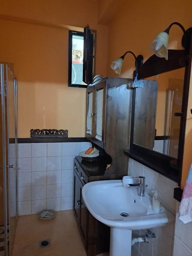 Villa La Casa Sul Mare à PalaiónTsiflíkion Extérieur photo